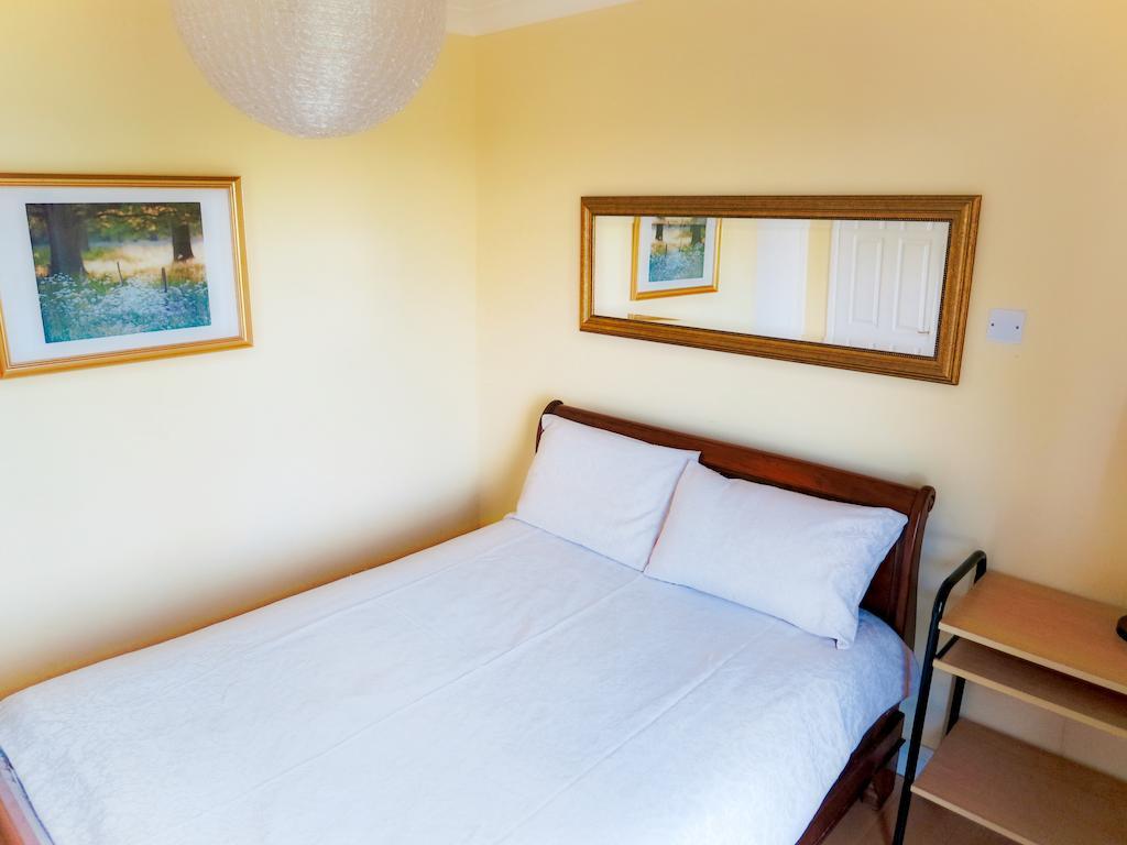Bed and Breakfast Angel View Guildford Zimmer foto